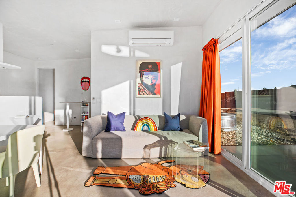 5256 William S Hart Rd, Pioneertown, CA 92268