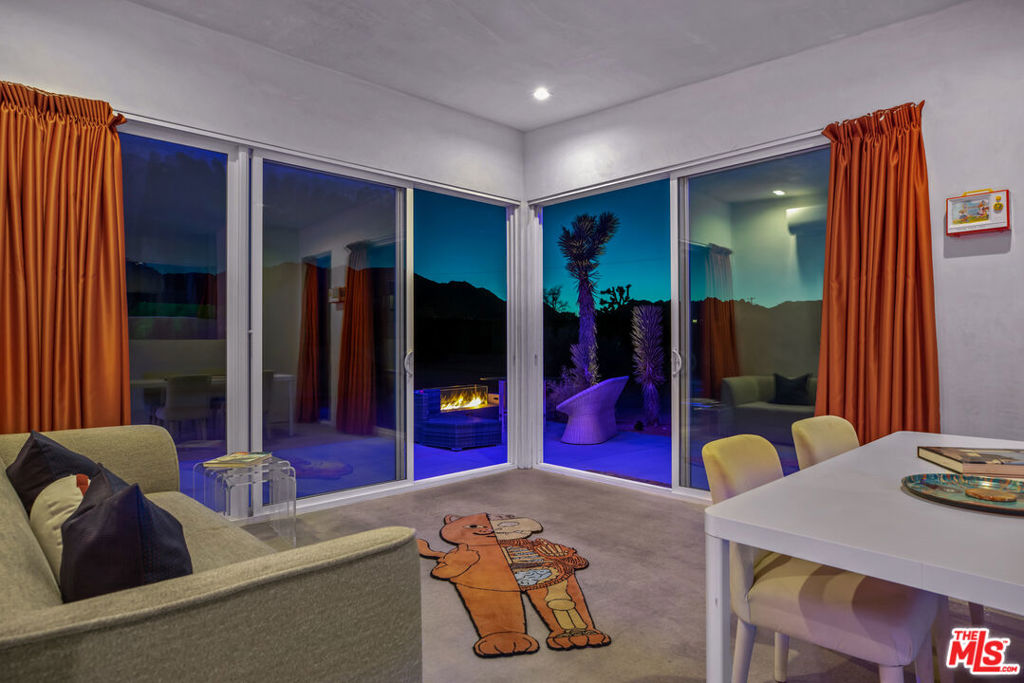 5256 William S Hart Rd, Pioneertown, CA 92268