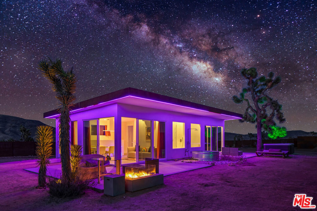 5256 William S Hart Rd, Pioneertown, CA 92268