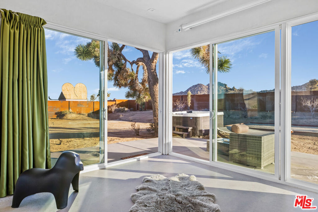 5256 William S Hart Rd, Pioneertown, CA 92268