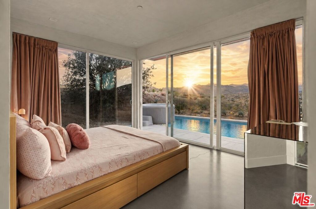 5195 Pioneertown Rd, Pioneertown, CA 92268