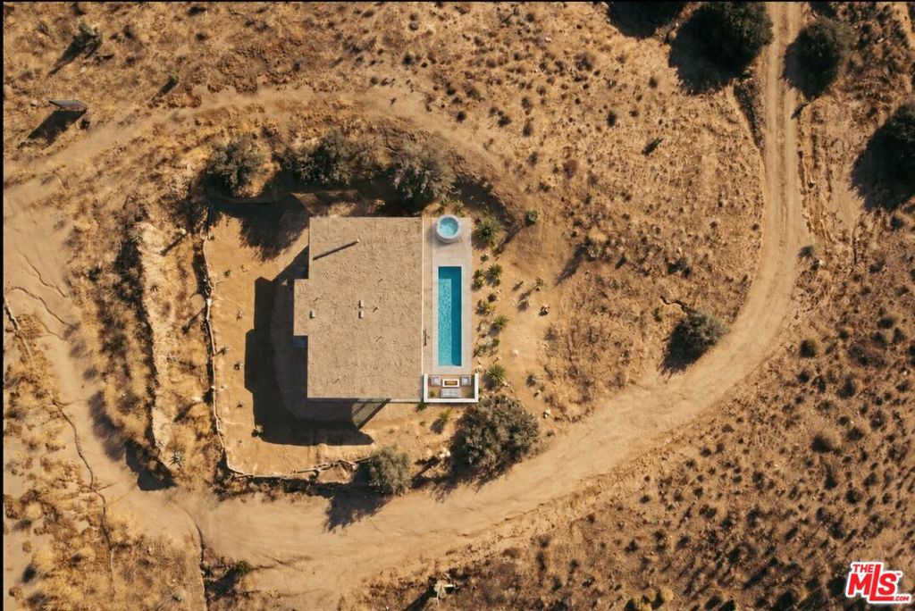 5195 Pioneertown Rd, Pioneertown, CA 92268