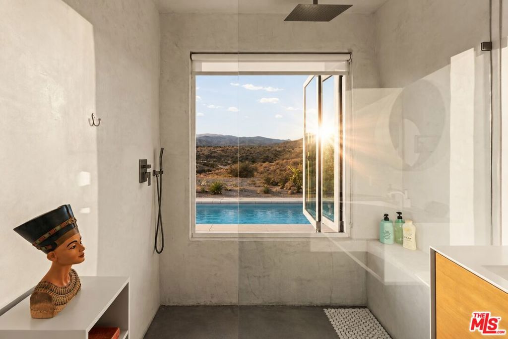 5195 Pioneertown Rd, Pioneertown, CA 92268