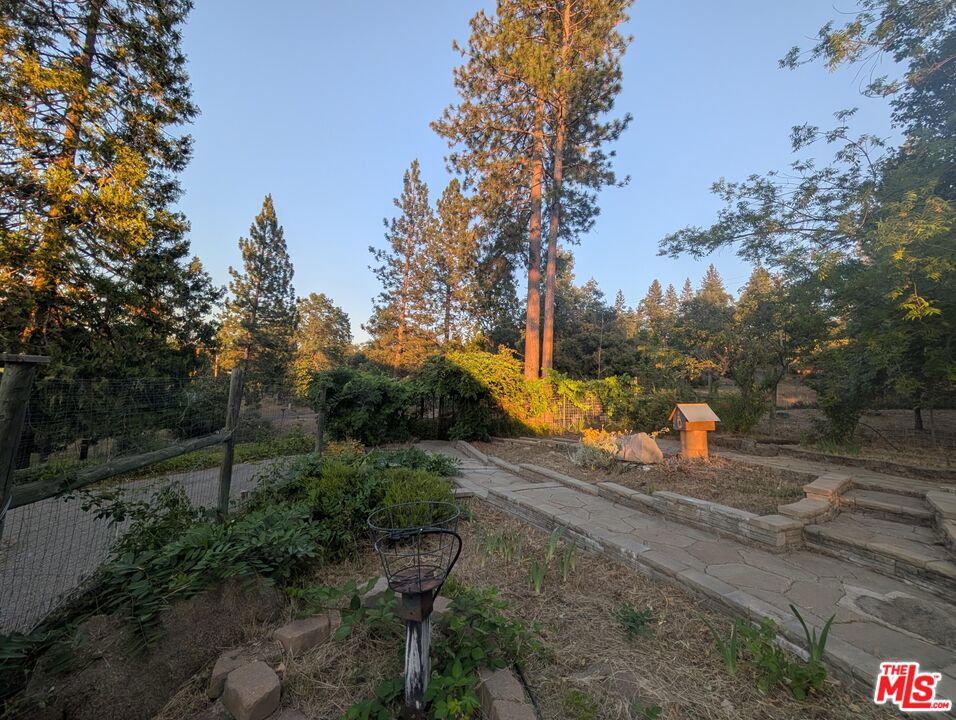 37068 Mudge Ranch Rd, Coarsegold, CA 93614