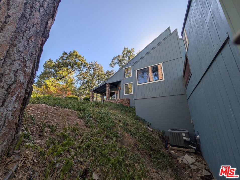 37068 Mudge Ranch Rd, Coarsegold, CA 93614