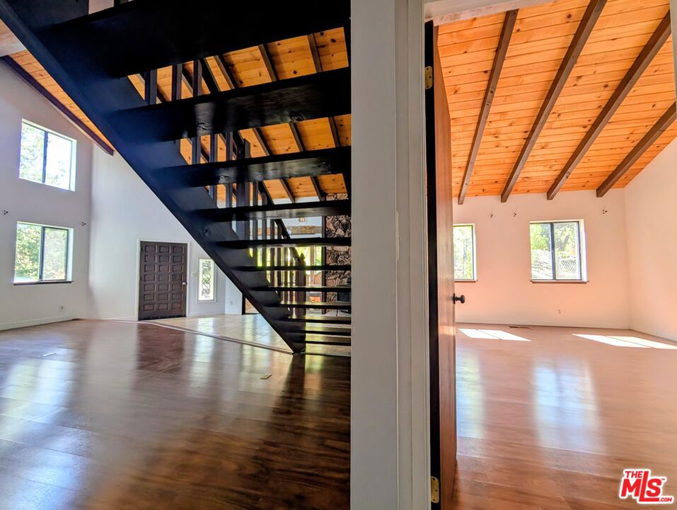 37068 Mudge Ranch Rd, Coarsegold, CA 93614
