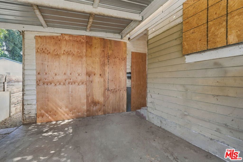 528 S D St, Exeter, CA 93221