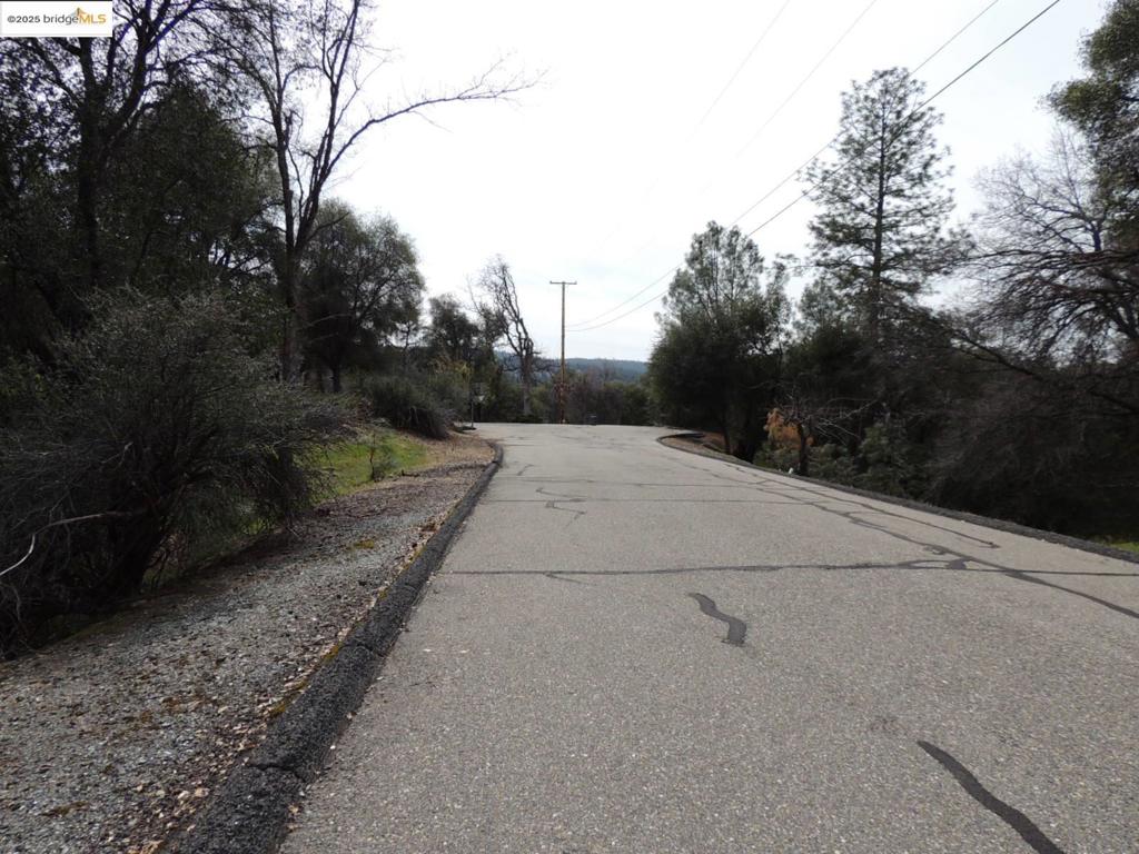 20915 Elderberry Way, Groveland, CA 95321-9335