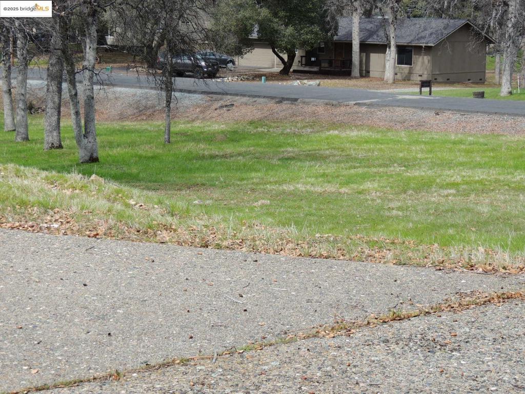 20915 Elderberry Way, Groveland, CA 95321-9335