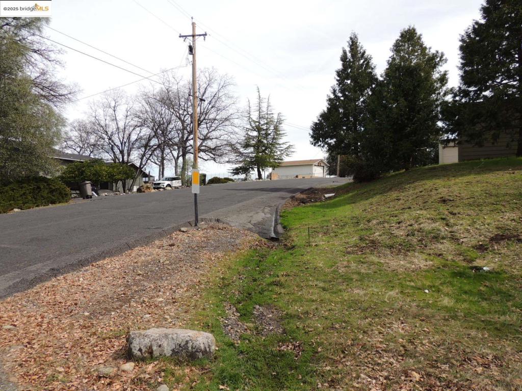 20915 Elderberry Way, Groveland, CA 95321-9335