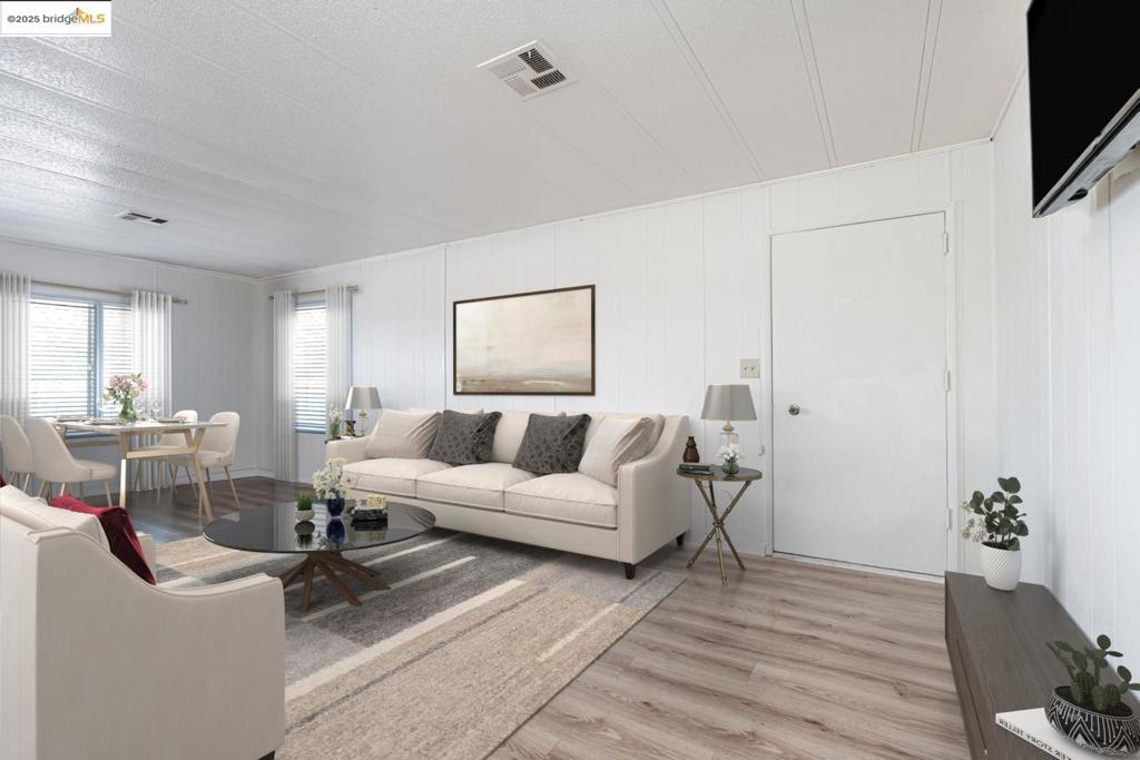 8200 Jantzen RD, Modesto, CA 95357