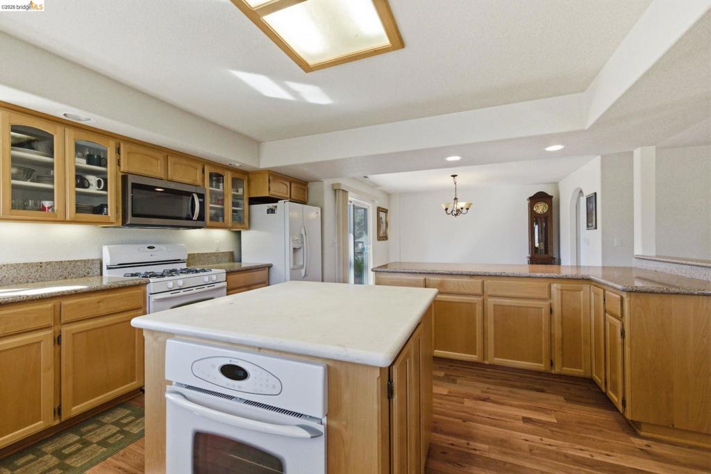 12552 Tannahill, Groveland, CA 95321