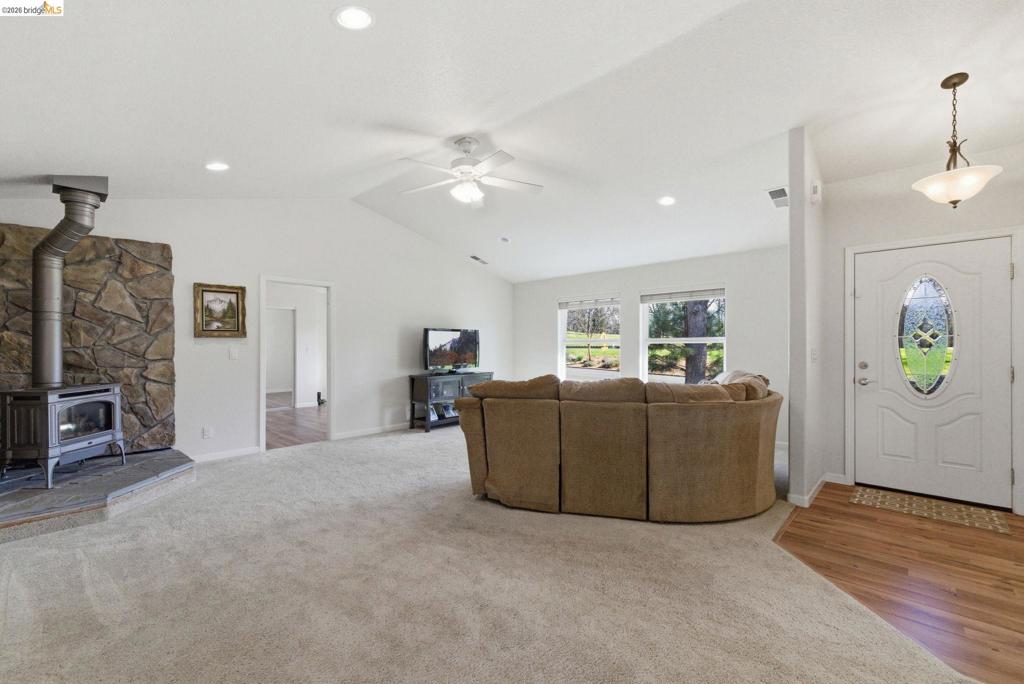 12552 Tannahill, Groveland, CA 95321