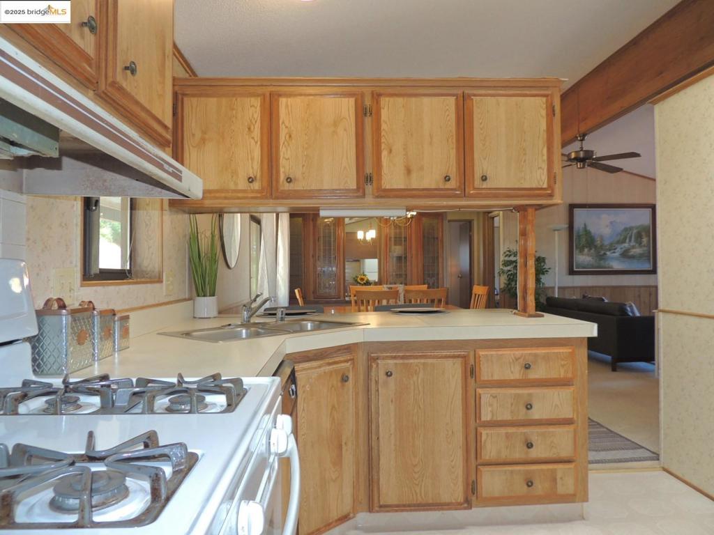 22690 Prospect Heights, Groveland, CA 95321-9390