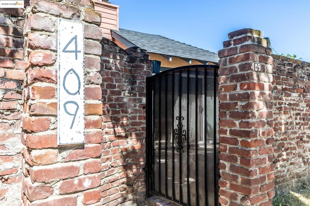 409 Johnson St, Modesto, CA 95354