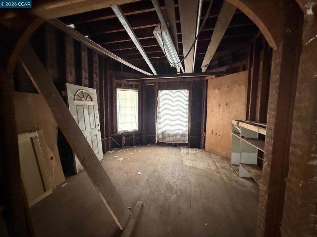 161 161 S 3rd Ave, Oakdale, CA 95361