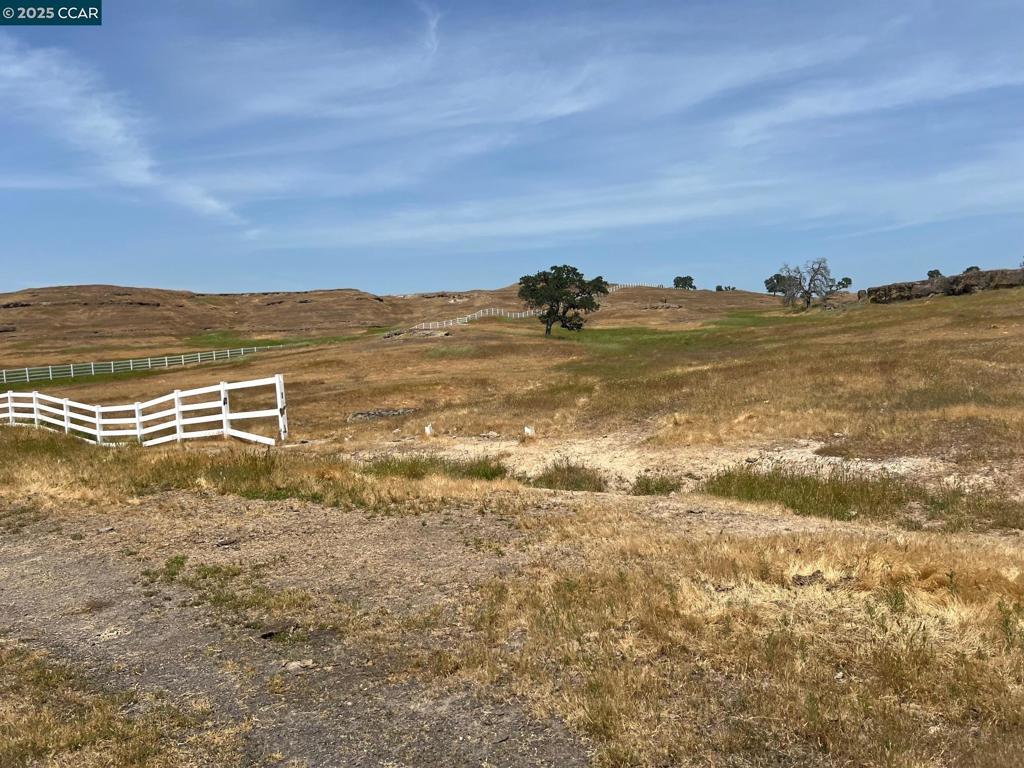 12 Frenchbar Road, La Grange, CA 95329