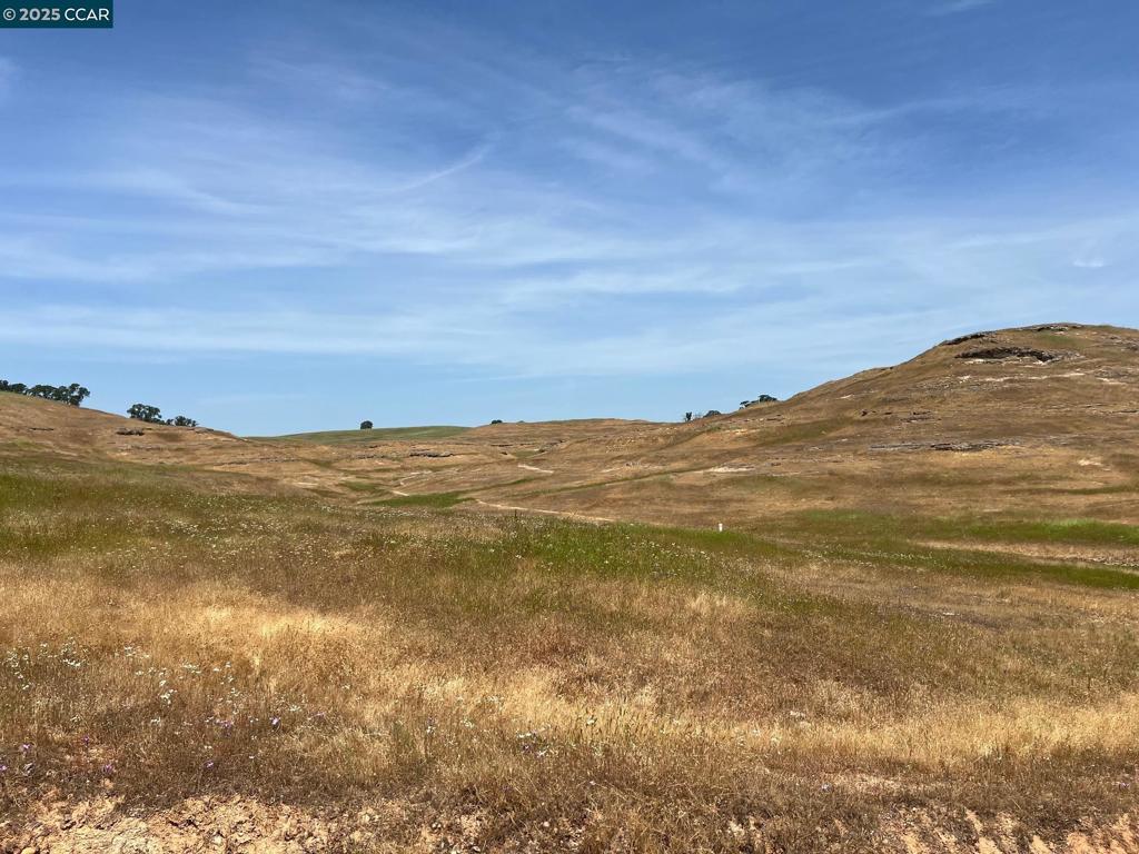 14 Frenchbar Road, La Grange, CA 95359