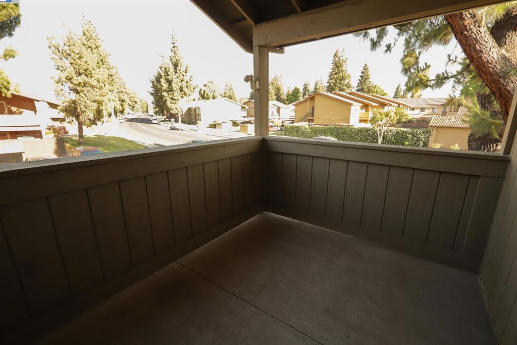 480 Cherry Ln #E, Manteca, CA 95337