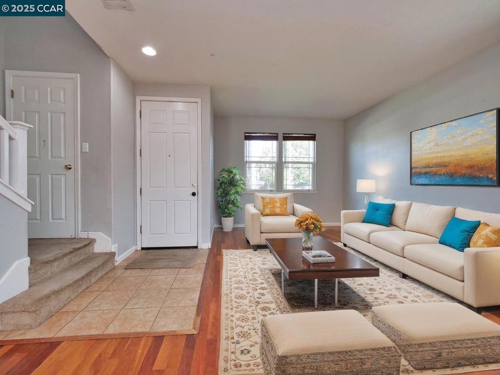 2035 Pasado Avenue, Manteca, CA 95336-7070