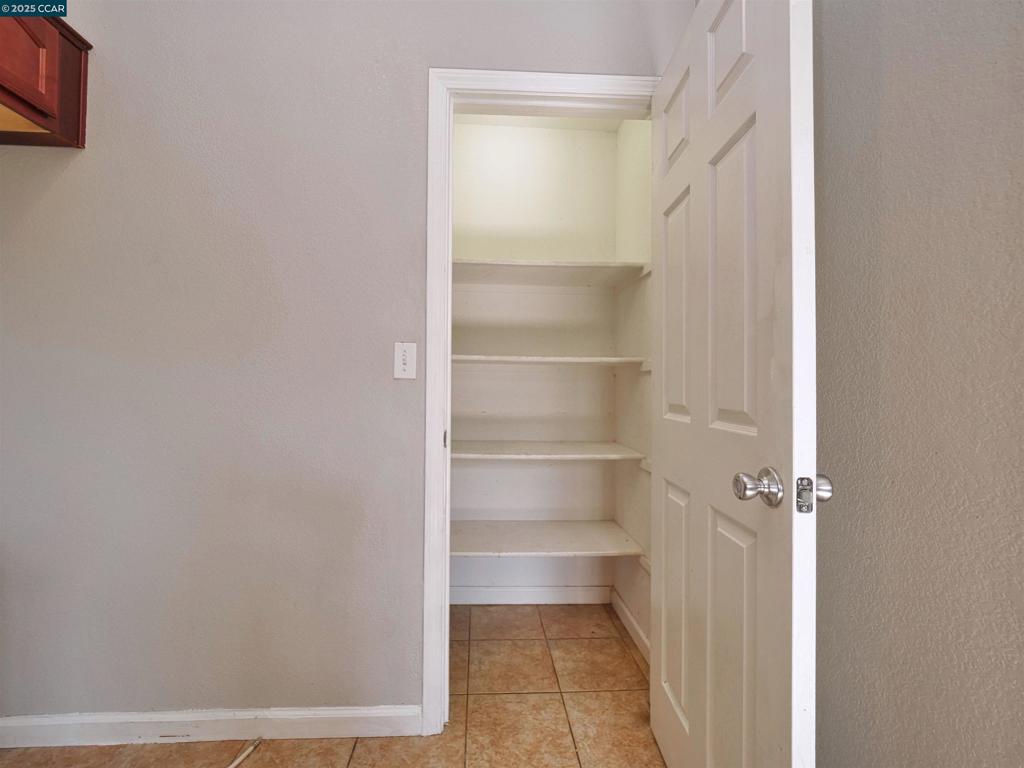 2035 Pasado Avenue, Manteca, CA 95336-7070