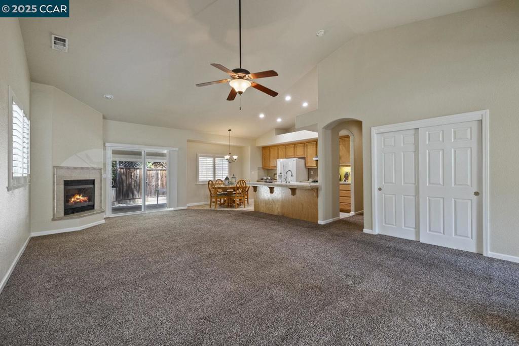 395 N Arbona Cir, Sonora, CA 95370