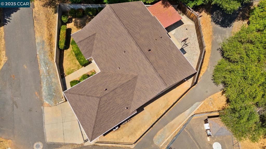 395 N Arbona Cir, Sonora, CA 95370