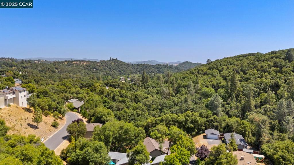 395 N Arbona Cir, Sonora, CA 95370