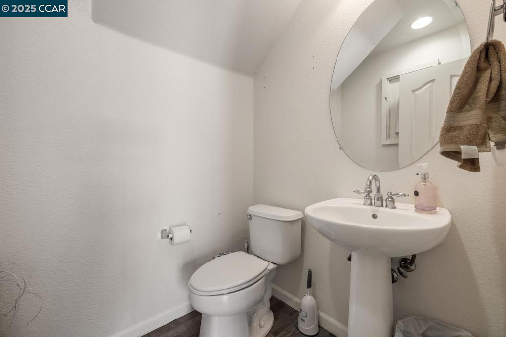 1117 Van Gogh Lane, Patterson, CA 95363