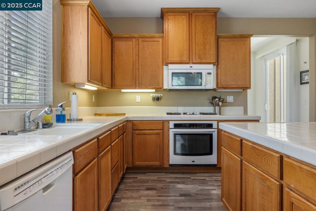 1117 Van Gogh Lane, Patterson, CA 95363