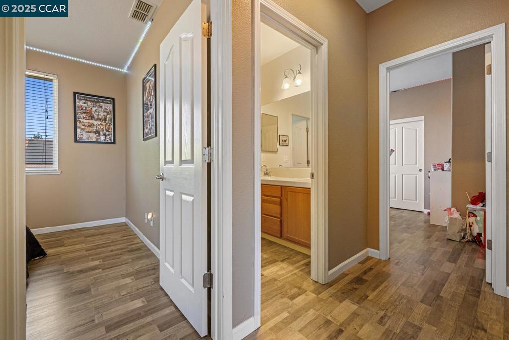 1117 Van Gogh Lane, Patterson, CA 95363