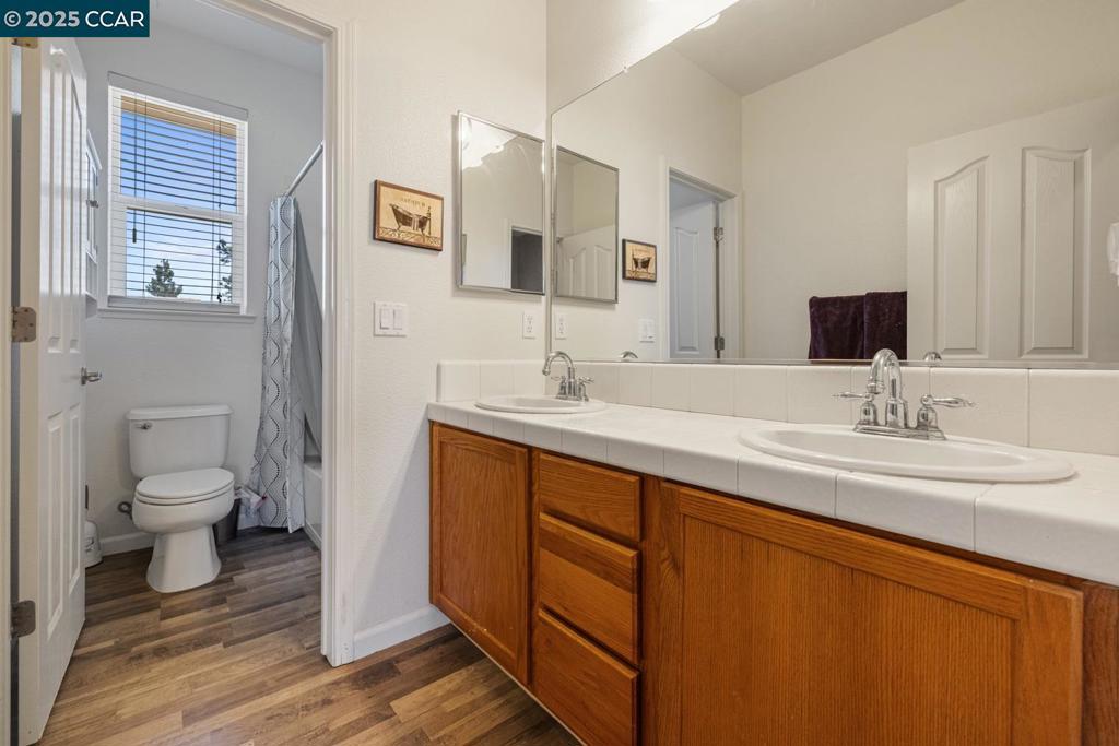 1117 Van Gogh Lane, Patterson, CA 95363