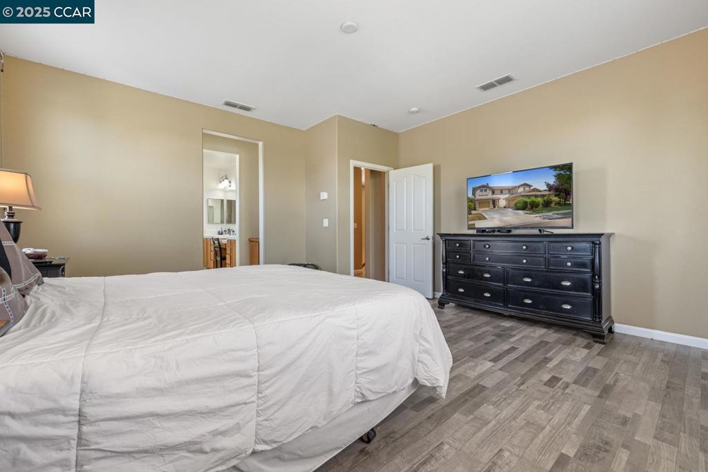 1117 Van Gogh Lane, Patterson, CA 95363