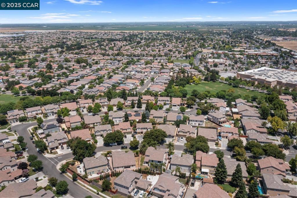 1117 Van Gogh Lane, Patterson, CA 95363