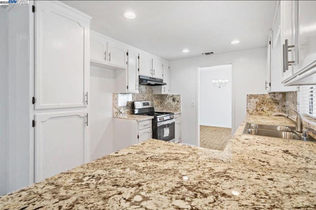 1272 Eastridge pl, Manteca, CA 95336