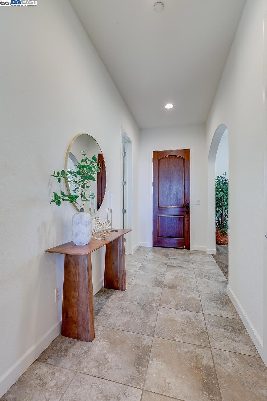 1440 Riva Trigoso Dr, Manteca, CA 95337