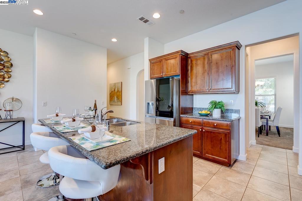 1440 Riva Trigoso Dr, Manteca, CA 95337