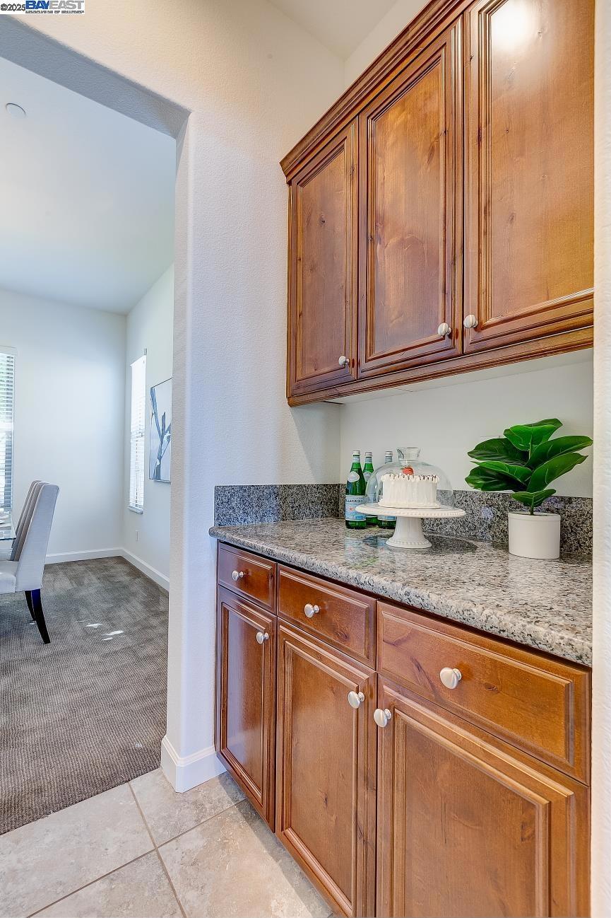 1440 Riva Trigoso Dr, Manteca, CA 95337