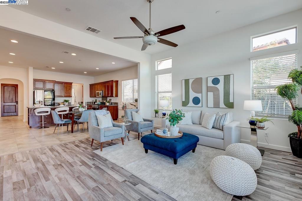 1440 Riva Trigoso Dr, Manteca, CA 95337