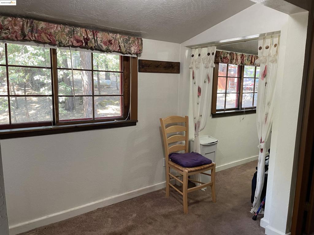 22846 Fuller Rd, Twain Harte, CA 95383