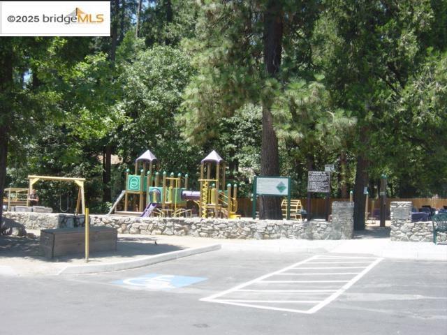 22846 Fuller Rd, Twain Harte, CA 95383