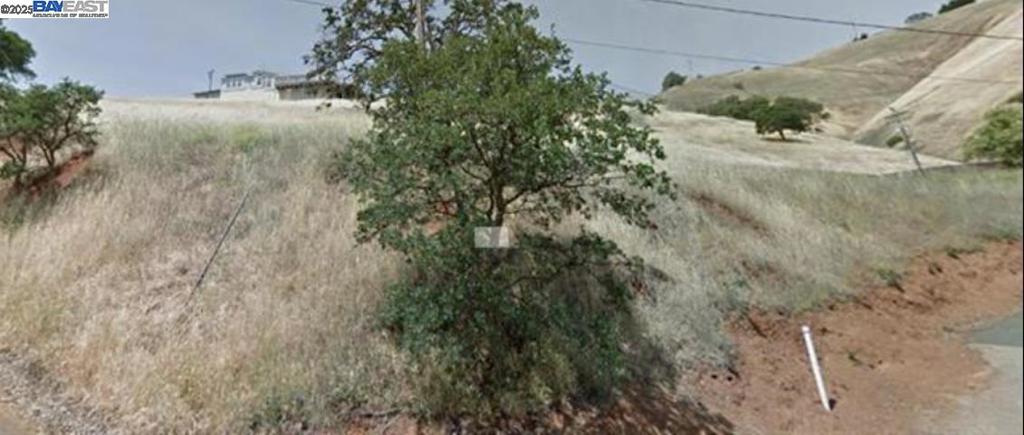 7720 Verna Way, Lucerne, CA 95458