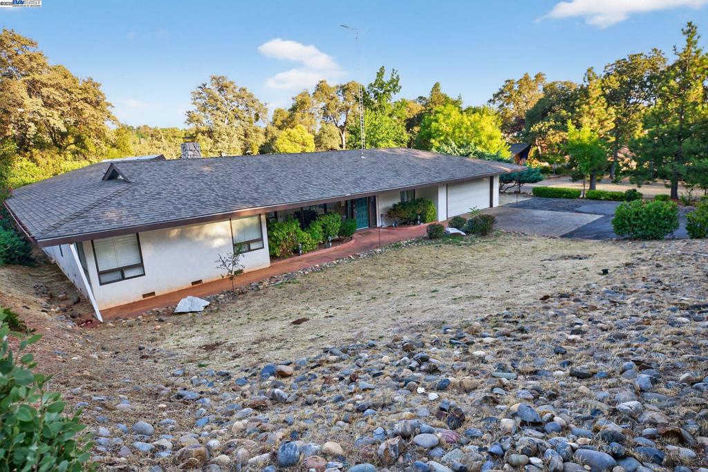 20521 Upper Hillview Dr, Sonora, CA 95370