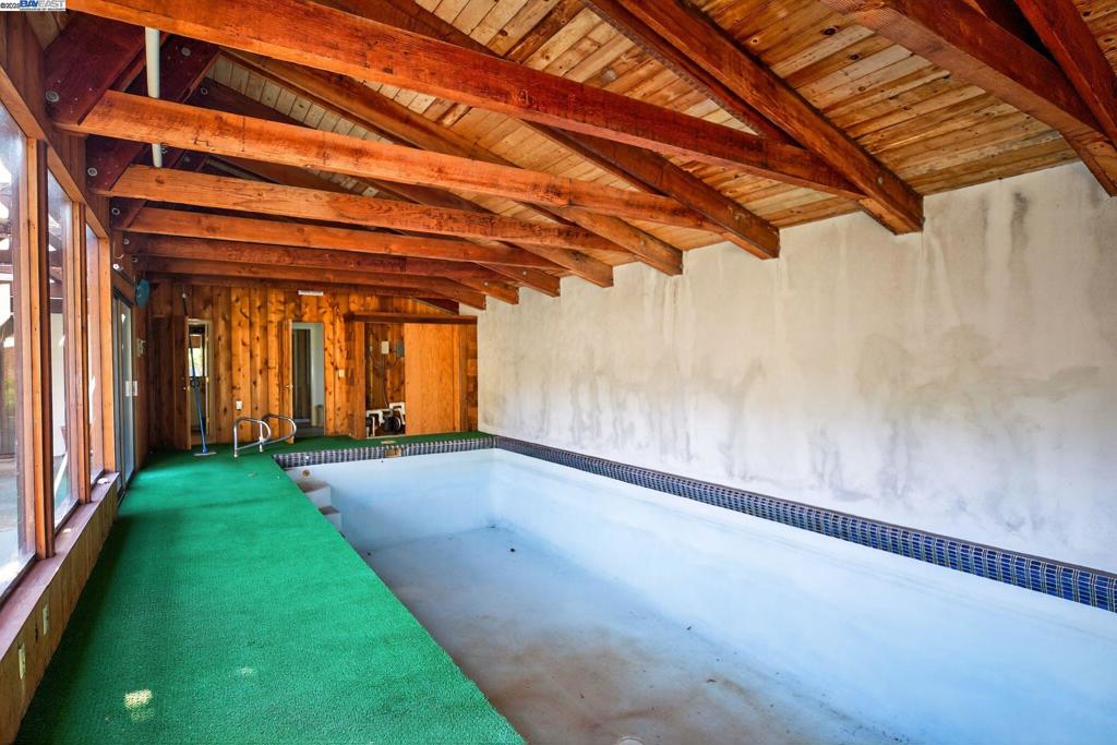 20521 Upper Hillview Dr, Sonora, CA 95370