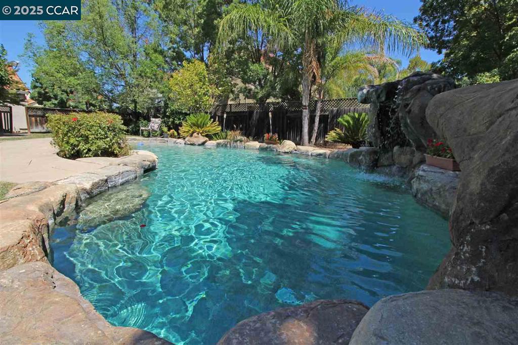 1162 SEA BREEZE COURT, Brentwood (CC), CA 94513