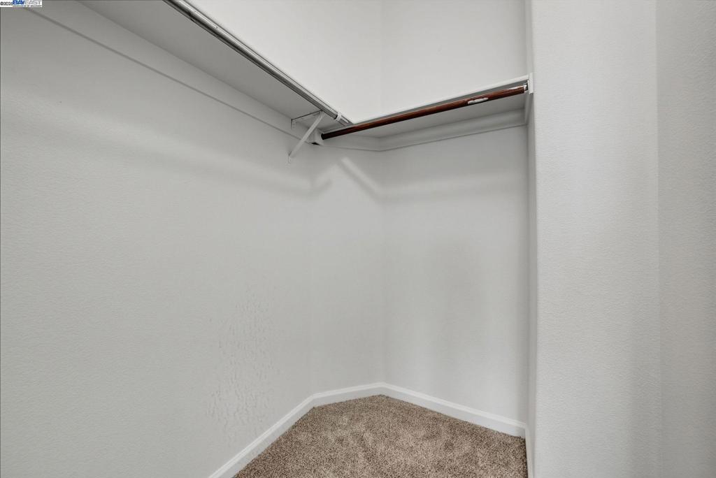 775 Sweetwood Ln, Patterson, CA 95363