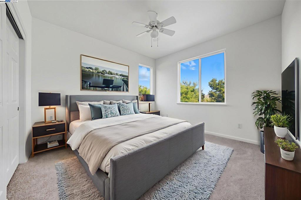 775 Sweetwood Ln, Patterson, CA 95363