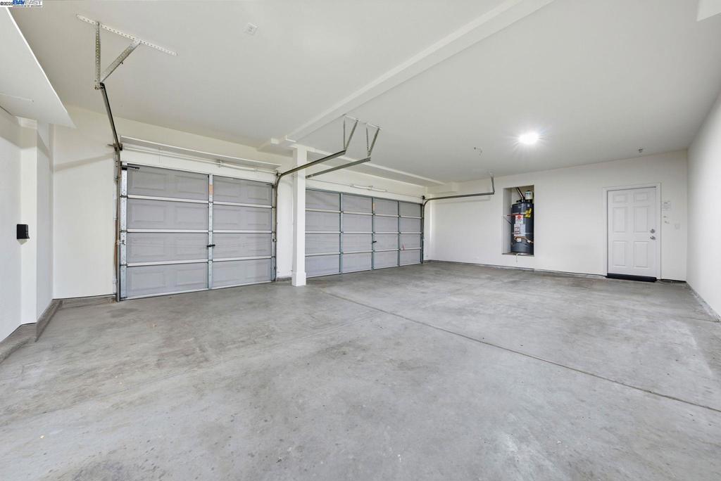 775 Sweetwood Ln, Patterson, CA 95363