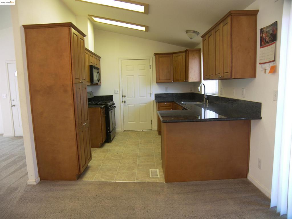 22877 E Parkwood Dr., Groveland, CA 95321-9397