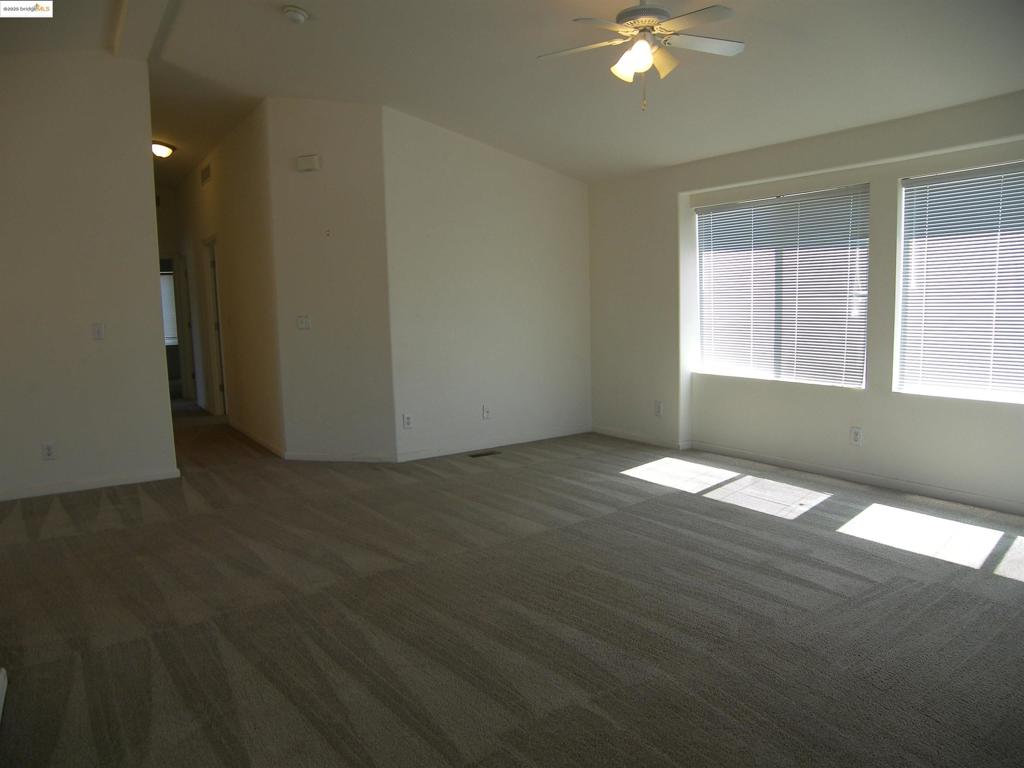 22877 E Parkwood Dr., Groveland, CA 95321-9397